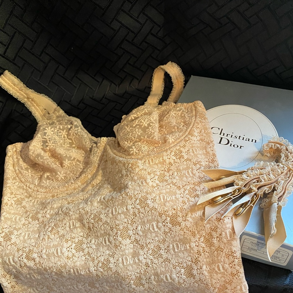 Vintage 70’s-80’s Christian Dior Lace teddy bodysuit with lace garter belt combo - Picture 4 of 11